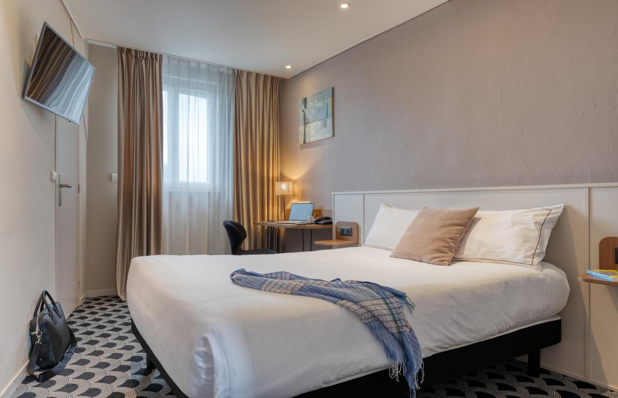 Brit Hotel Les Voyageurs Loudeac Luaran gambar