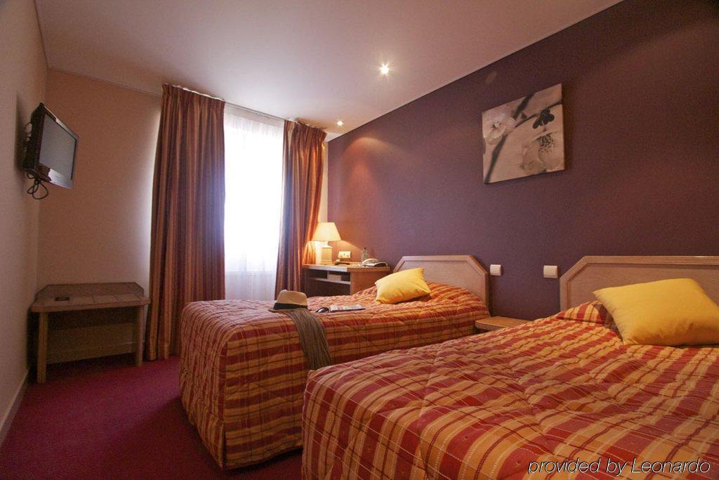 Brit Hotel Les Voyageurs Loudeac Bilik gambar