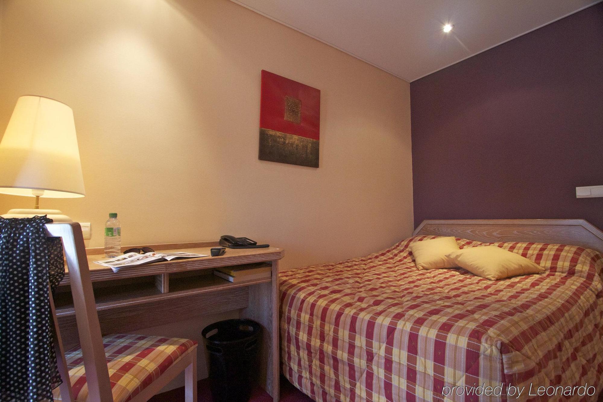 Brit Hotel Les Voyageurs Loudeac Bilik gambar