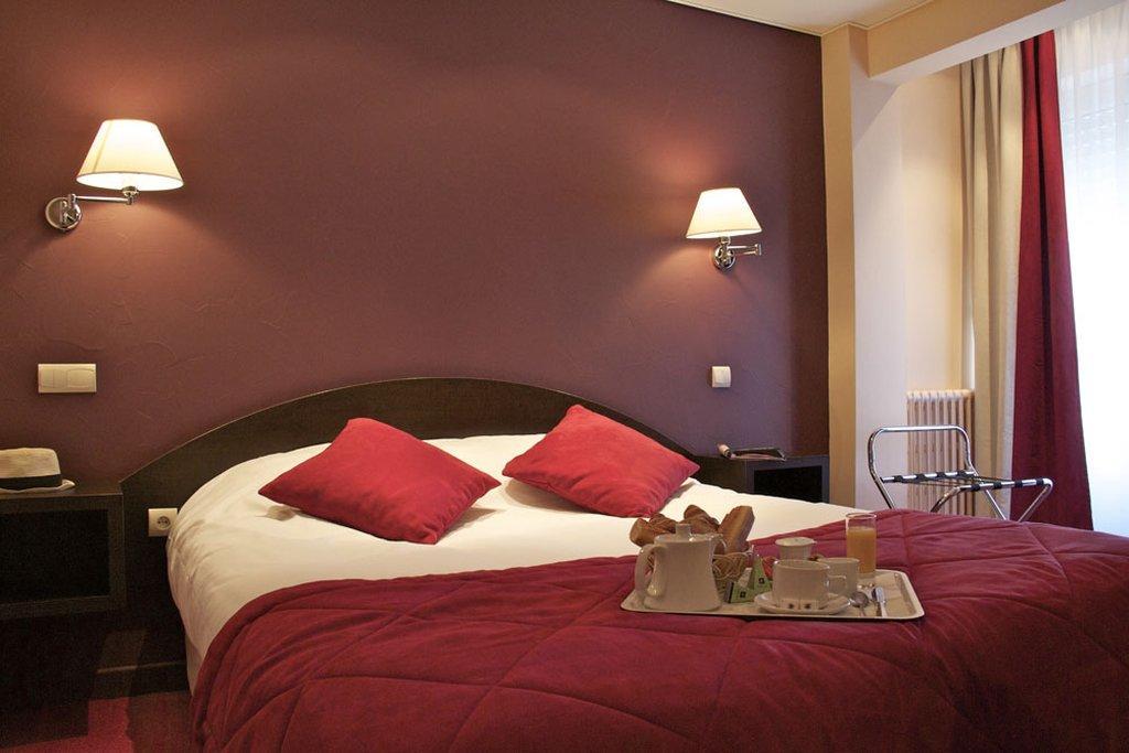 Brit Hotel Les Voyageurs Loudeac Luaran gambar